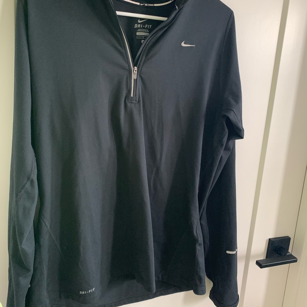 Nike Dri-Fit Pullover